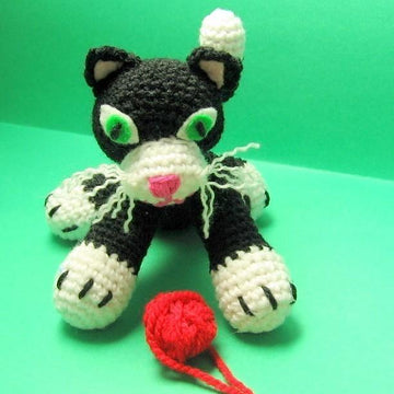 Sneakers the Cat | Crochet Pattern by Ashton11