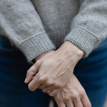 Linja Sweater