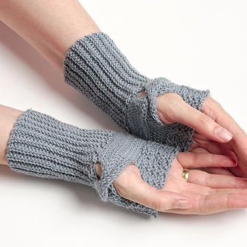 Möbius Mittens