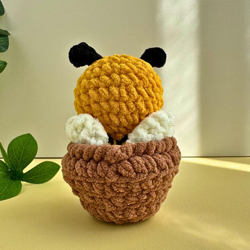 Bumble Bee Pop Up Amigurumi