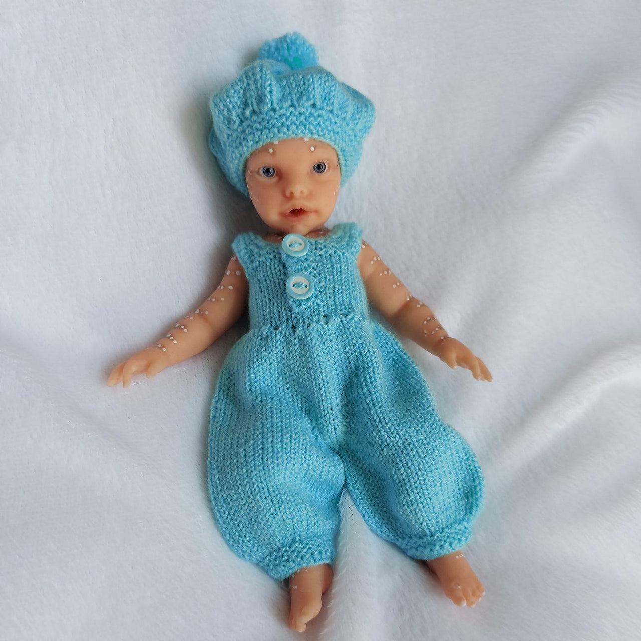 Button-Front Romper and Beret for 9 Inch Dolls