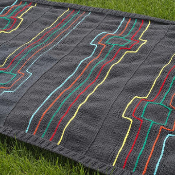 Modern Lines Throw