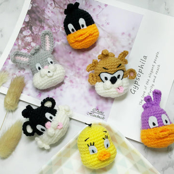 Looney Tunes Brooches Pattern