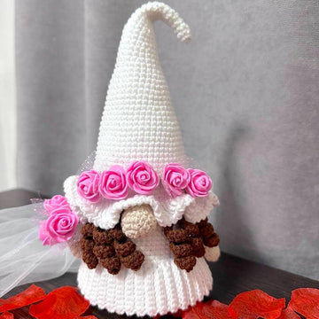 Gnome bride