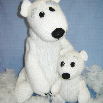 Toy knitting patterns - Knitted Polar bears, mother with cub, family toys