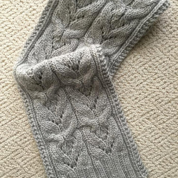 The Heartflower Cabled Scarf