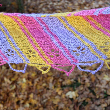 Blooming Bands Shawlette