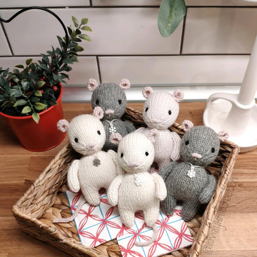 Christmas winter mouse