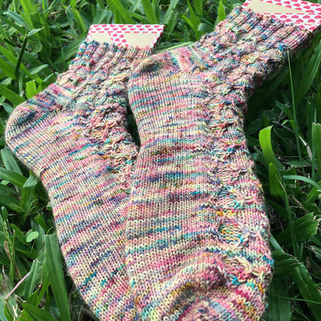 Clutch Your Purls Socks