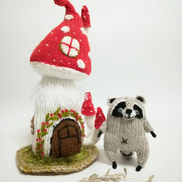 Toy Little Cute Raccoon 11 Inch With Mushroom House For Kids Room