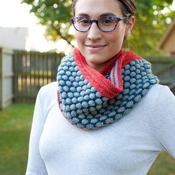 Poppin' Dots Cowl