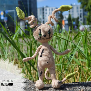 Amigurumi leaf voodoo monster