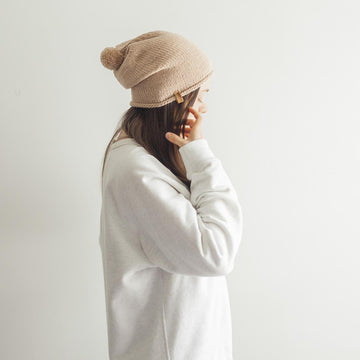 Slouchy Beanie for women+ Super easy knit hat + VIDEO