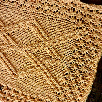 Giles Table Runner