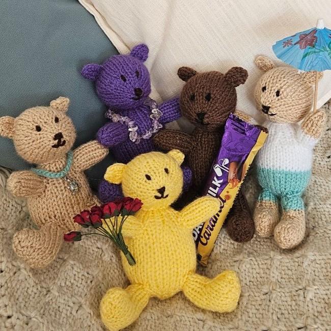 Knitted Teddy Bears