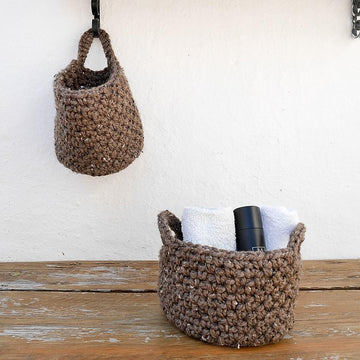 Log baskets