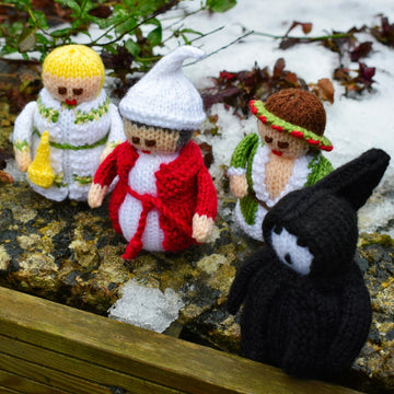 Scrooge Christmas Carol Dolls Knitting Pattern - Toy Knitting Pattern