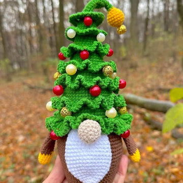 Сhristmas tree gnome 2