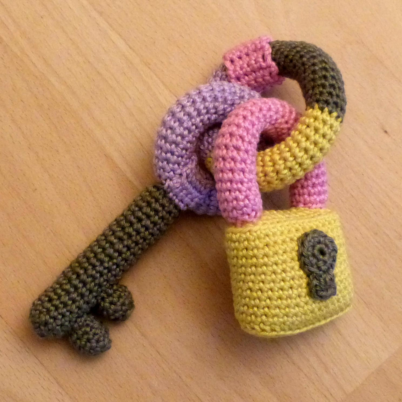 Lock & key rattle