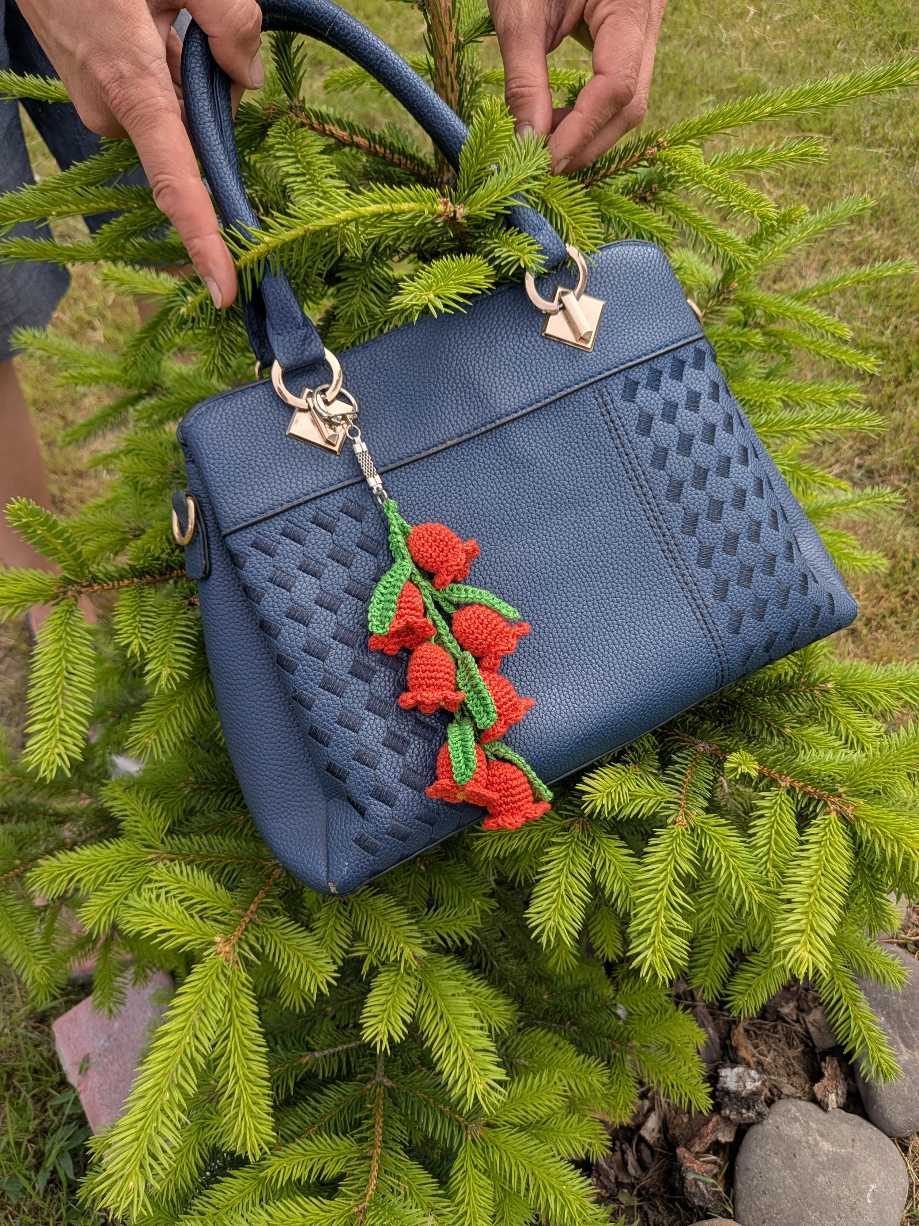 Flower Bag Charm English_US