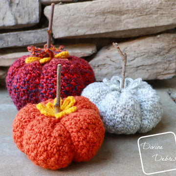 Crinkle Pumpkin Amigurumi