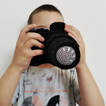 Realistic Retro Camera - Amigurumi Crochet Pattern