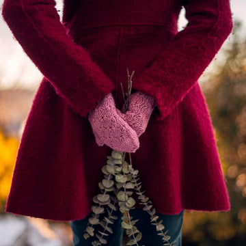 Rose Bud Mittens