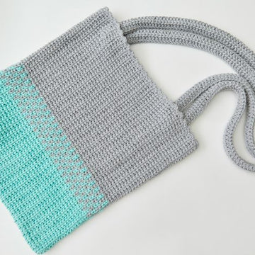 Easy Split Tote in Red Heart Scrubby Smoothie - LM5998 - Downloadable PDF