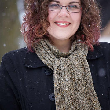 Angular Path Scarf
