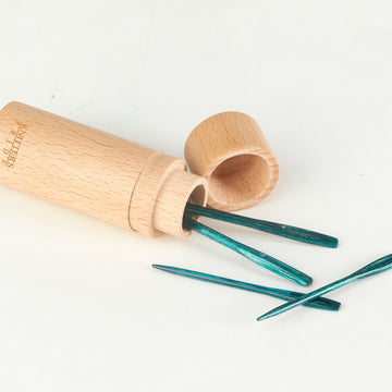 Knitter's Pride The Mindful Collection - Teal Wooden Darning Needles in Beech Wood Container