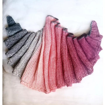 Gather ye Rosebuds shawl