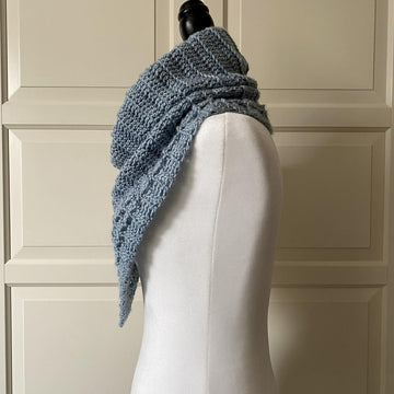 Beginners Cowl Scarf Pattern: Bussin-Beginners Cowl-Scarf