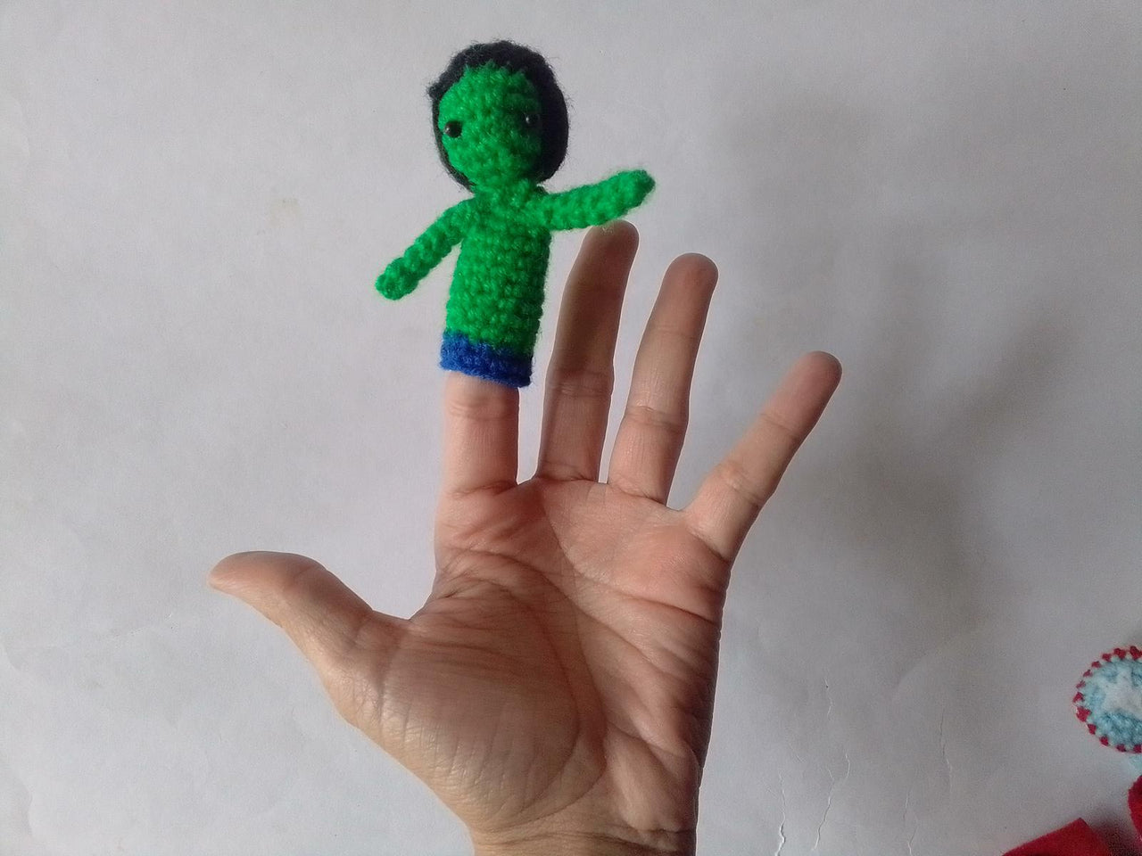 Super Hero Green Man Finger Puppets