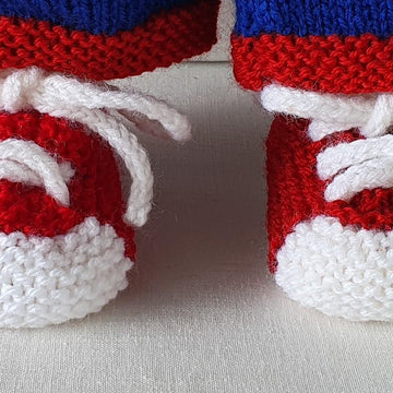 Georgia - Garter stitch shoes with i-cord laces