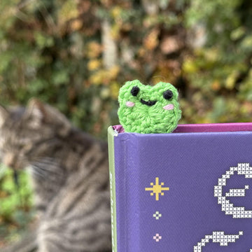 Crochet Frog and Lily Pad Bookmark Pattern