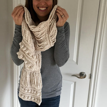 Womens Crochet Scarf Pattern: Velvety Clouds Scarf