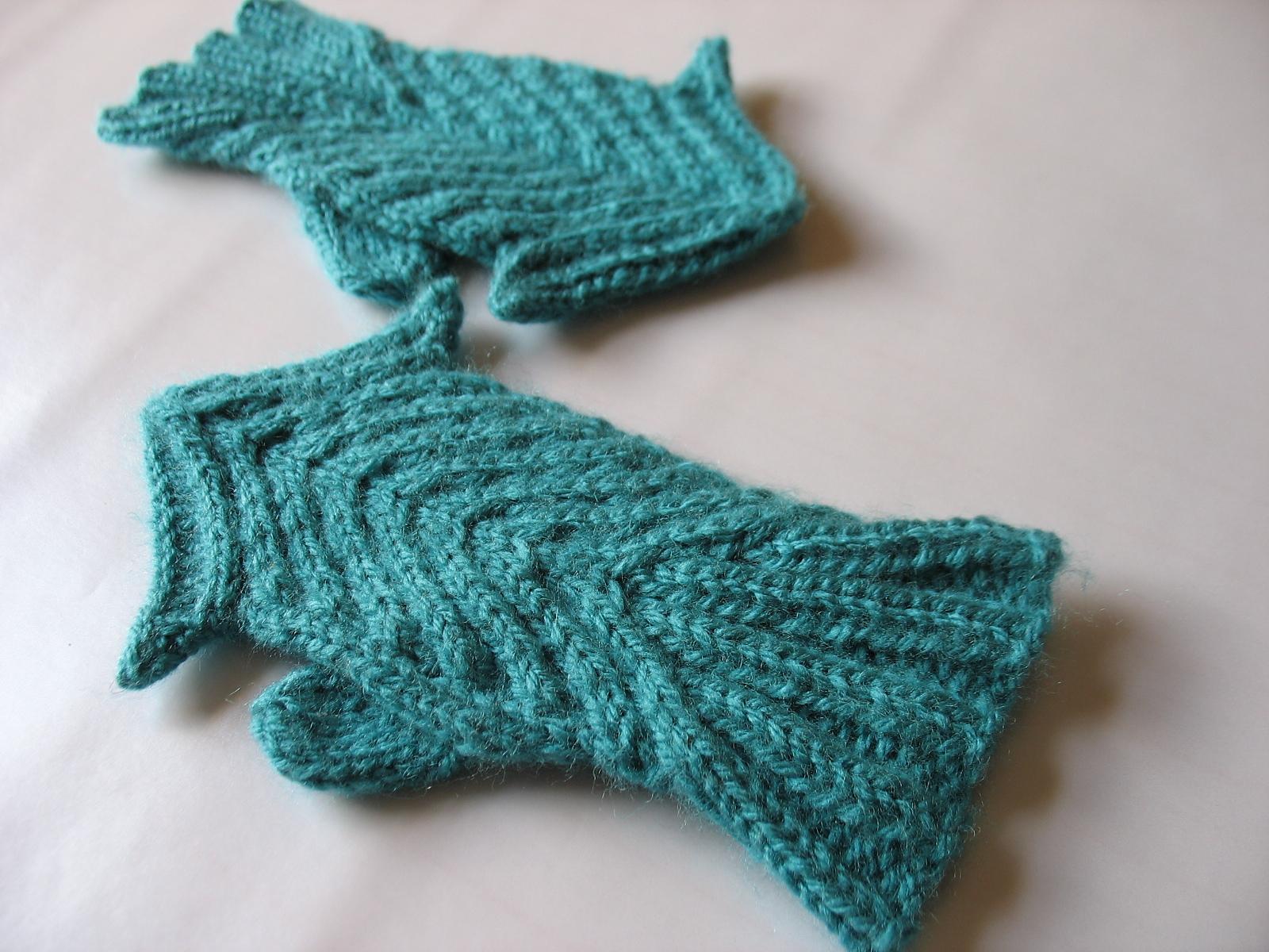 Squid Mittens