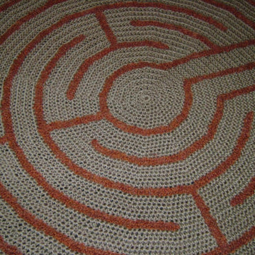 Walls of Troy / Chartres Cathedral Maze