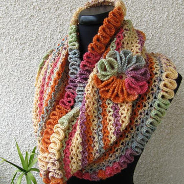 Women's Hat With Flower "Happy Autumn Colors"