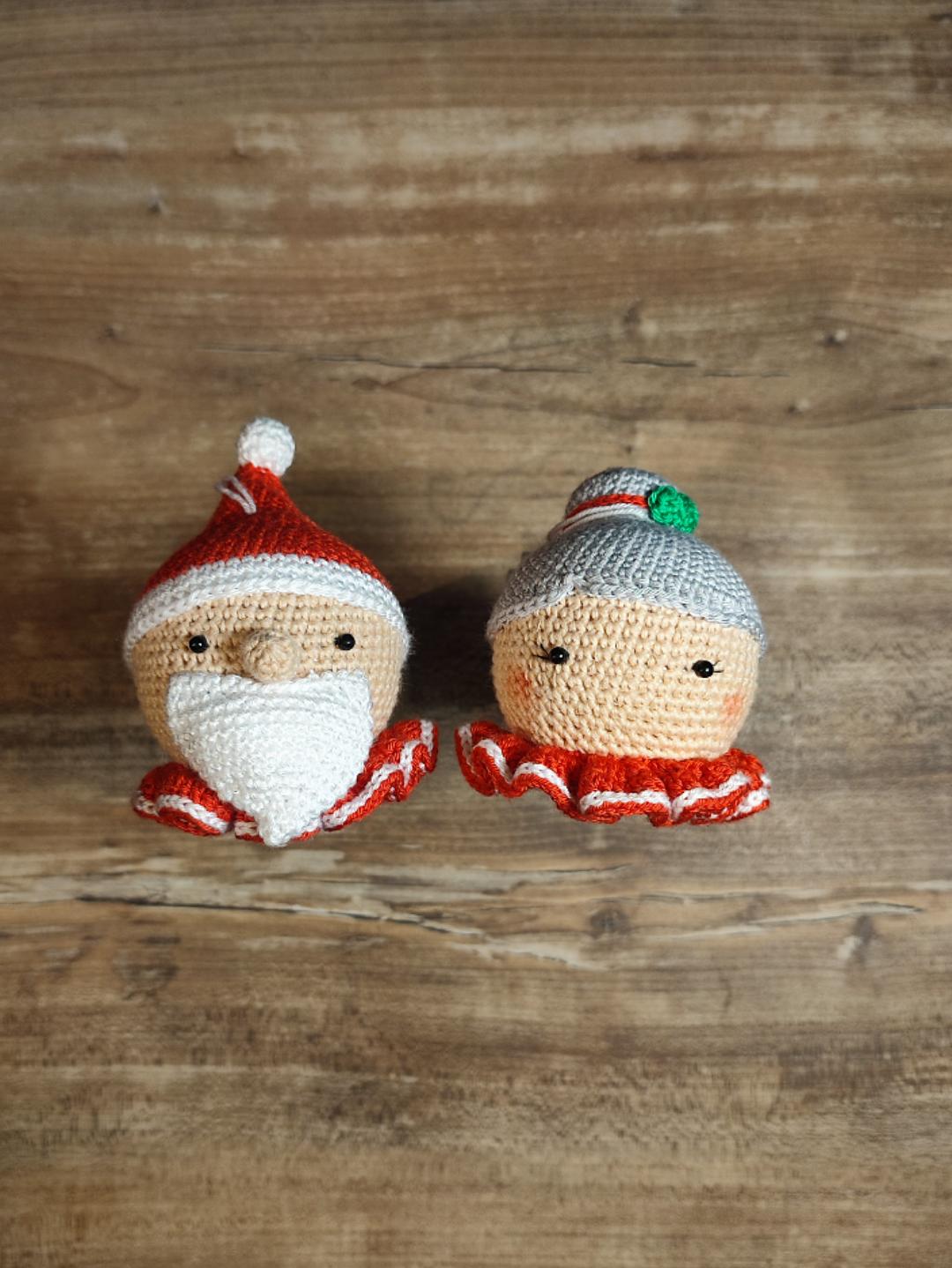 Santa & Mrs Claus Crochet Pattern Set