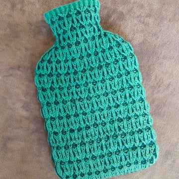 Myrinda Hot Water Bottle Cover (Brioche knitting)