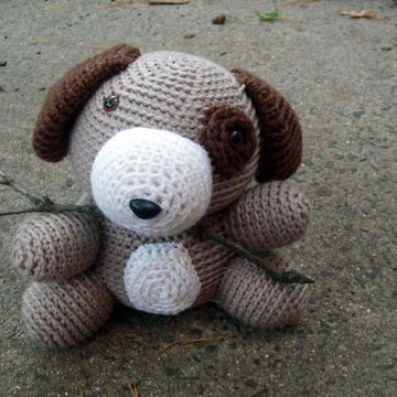 Amigurumi Jeffrey the Dog
