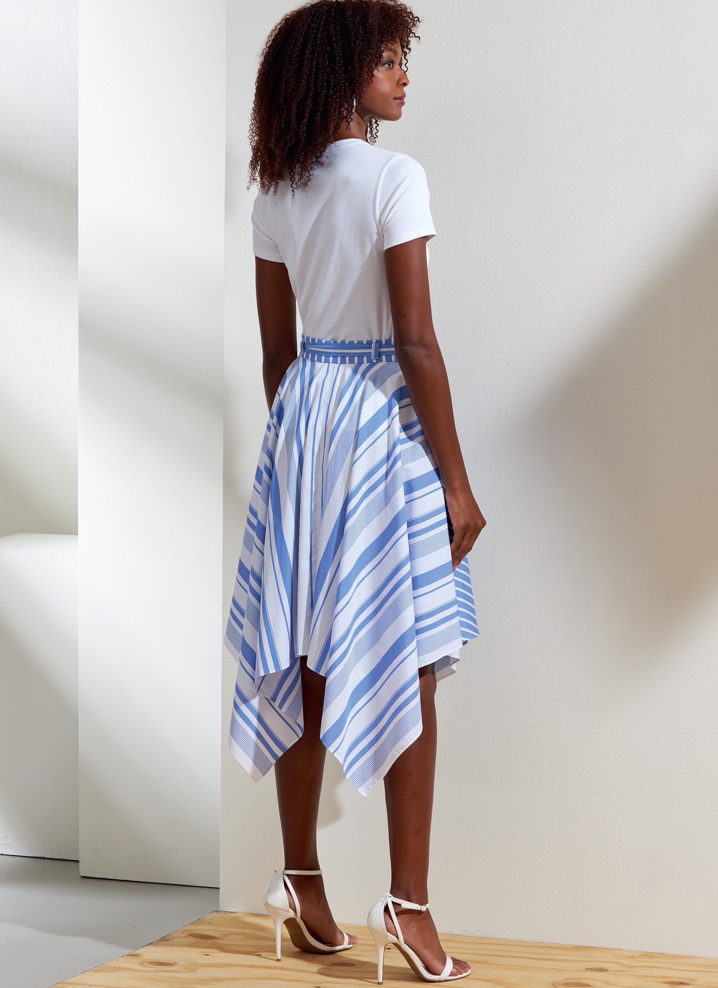 Vogue Misses' Skirts V1872 - Sewing Pattern