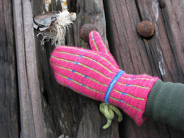 Pinstripe DK Mittens 291