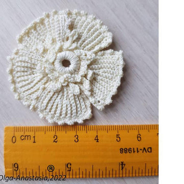Antique floral motif 3