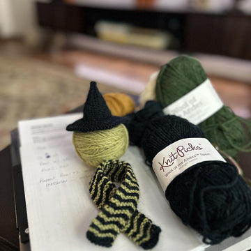 Colorwork Halloween Witch