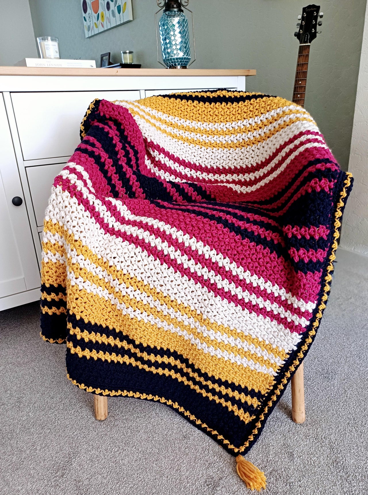Yzabel Throw