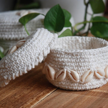 Crochet Cowrie Box