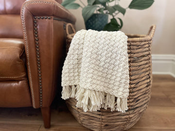 Shell Stitch Lightweight Blanket