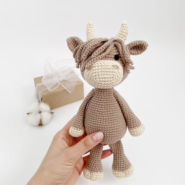 Highland cow toy crochet pattern amigurumi